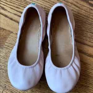 Ballerina Pink Leather Tieks